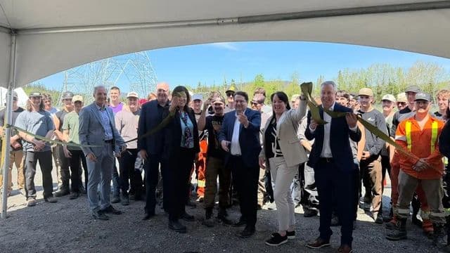 Inauguration d’un pôle de formation de monteurs de lignes de 22 millions de dollars à la Baie-James 