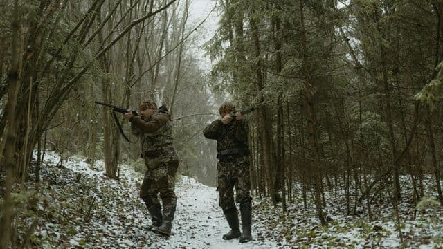https://auroreinfo.com/api/articles/file/image-chasseurs-pexels-640x360.jpg