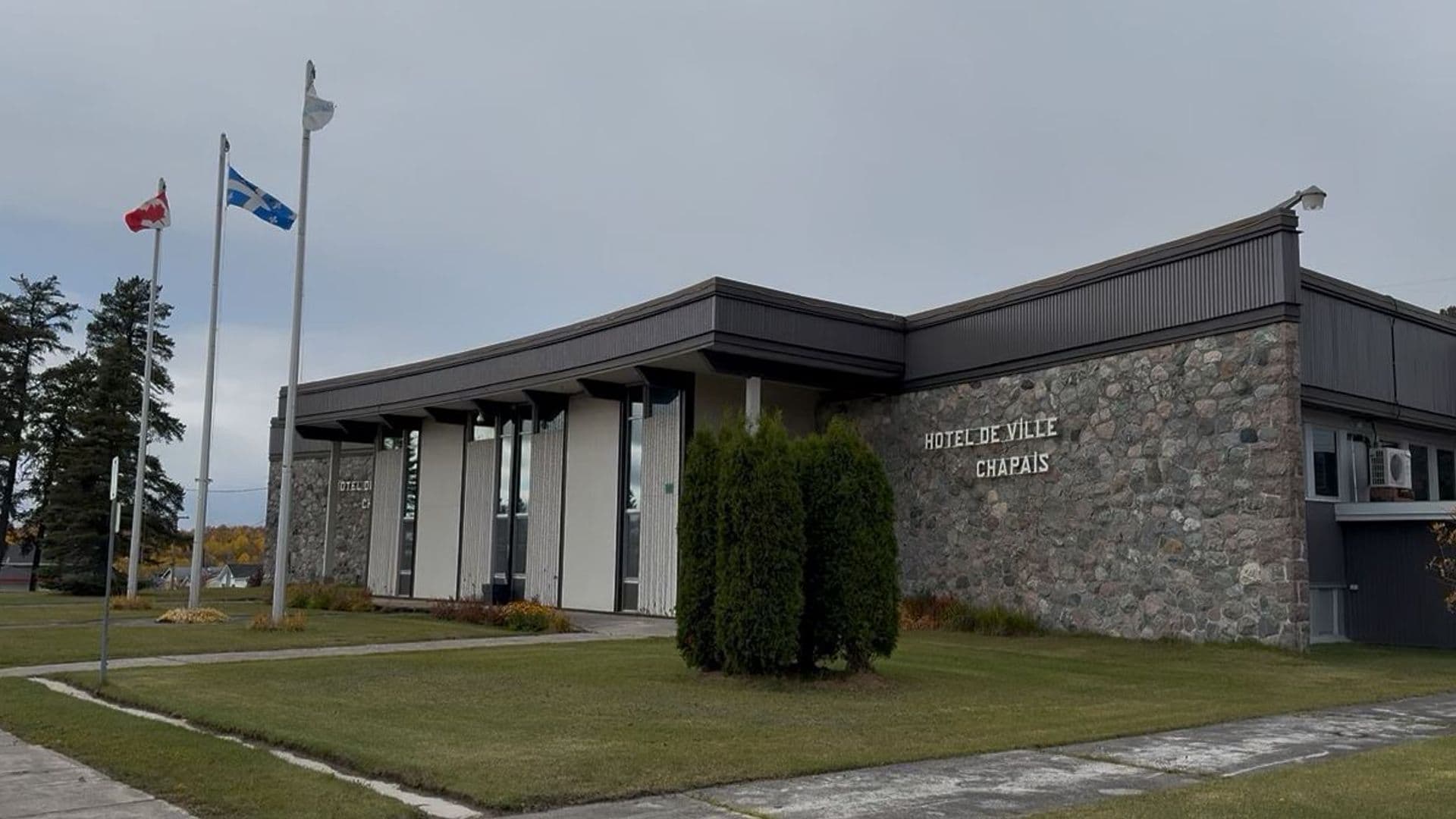 Municipales 2025 : Jacques Fortin reconduit à la mairie de Chapais, gage de stabilité pour la municipalité