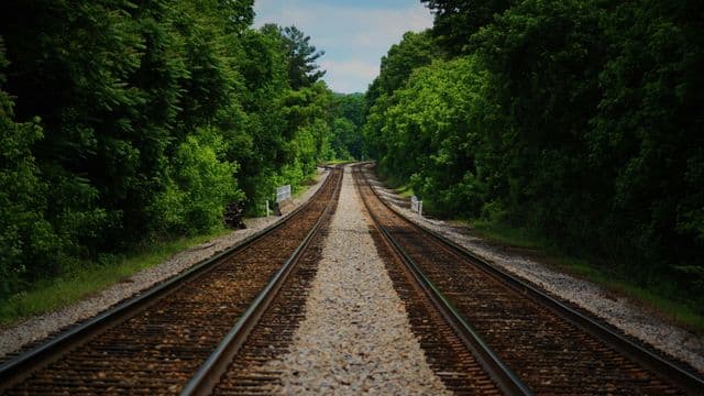 Corridor du Nord canadien : un projet ferroviaire ambitieux qui soulève des inquiétudes à la Baie-James