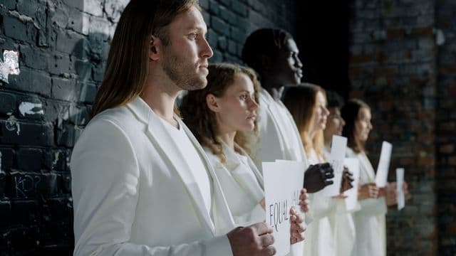 https://auroreinfo.com/api/articles/file/pexels-cottonbro-10617696-640x360.jpg