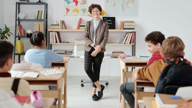 Journée mondiale des enseignants : la Jamésie rappelle que l’avenir passe par ses professeurs 