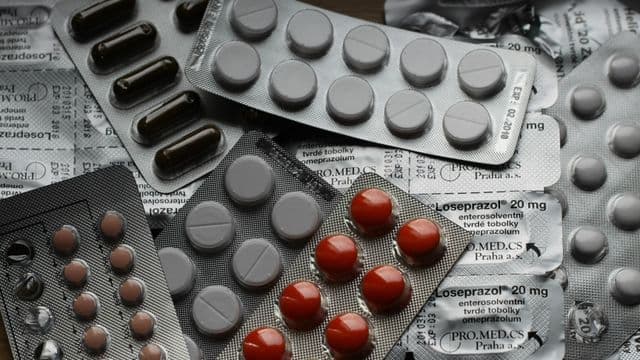 https://auroreinfo.com/api/articles/file/produit-medicaments-640x360.jpg