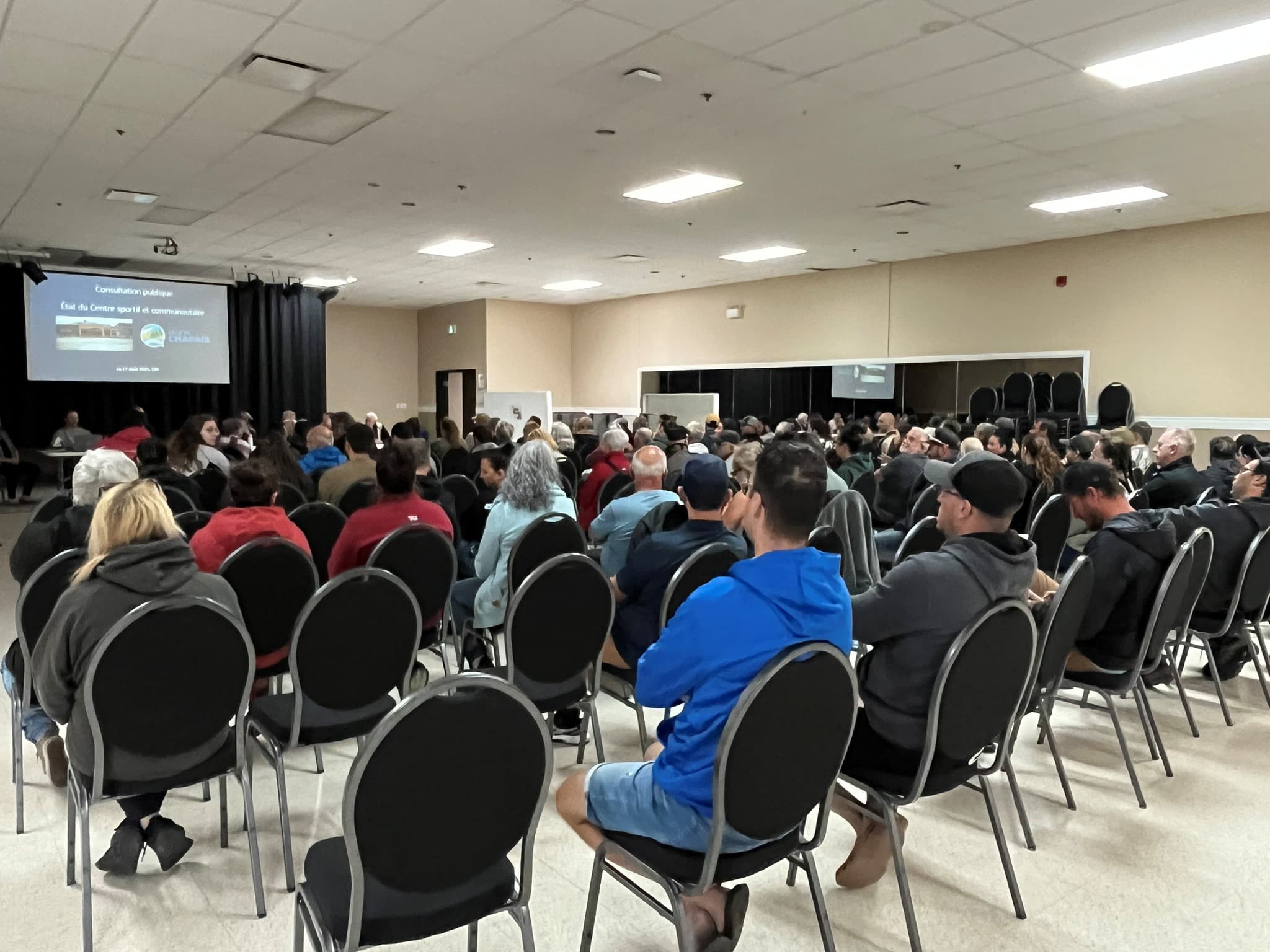 Rencontre publique à Chapais en août 2025