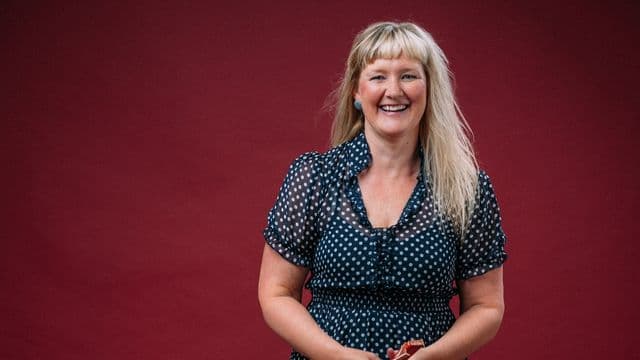 « Bretelles et dentelles » : Mélanie Nadeau de retour à Matagami avec un spectacle plus personnel et assumé