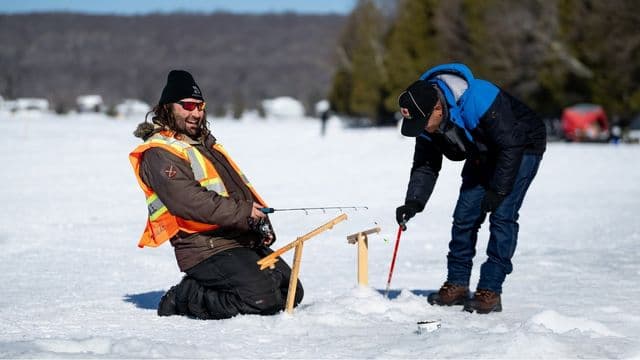 Le programme « Pêche d’hiver – Accès relève » revient pour attirer une nouvelle génération durant la saison 2026-2027