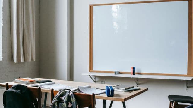Leadership de proximité et engagement quotidien : hommage aux cadres scolaires et directions d’établissement de la Baie-James